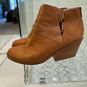 Eileen Fisher Leather bootie